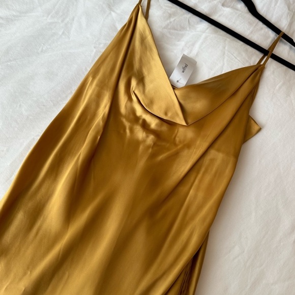 Wilfred Only Slip Cairo Gold Size Small - Picture 1 of 4